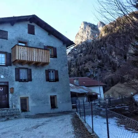 Ciesa Le Crepedele Miniappartamento Zenabona Apartmán *